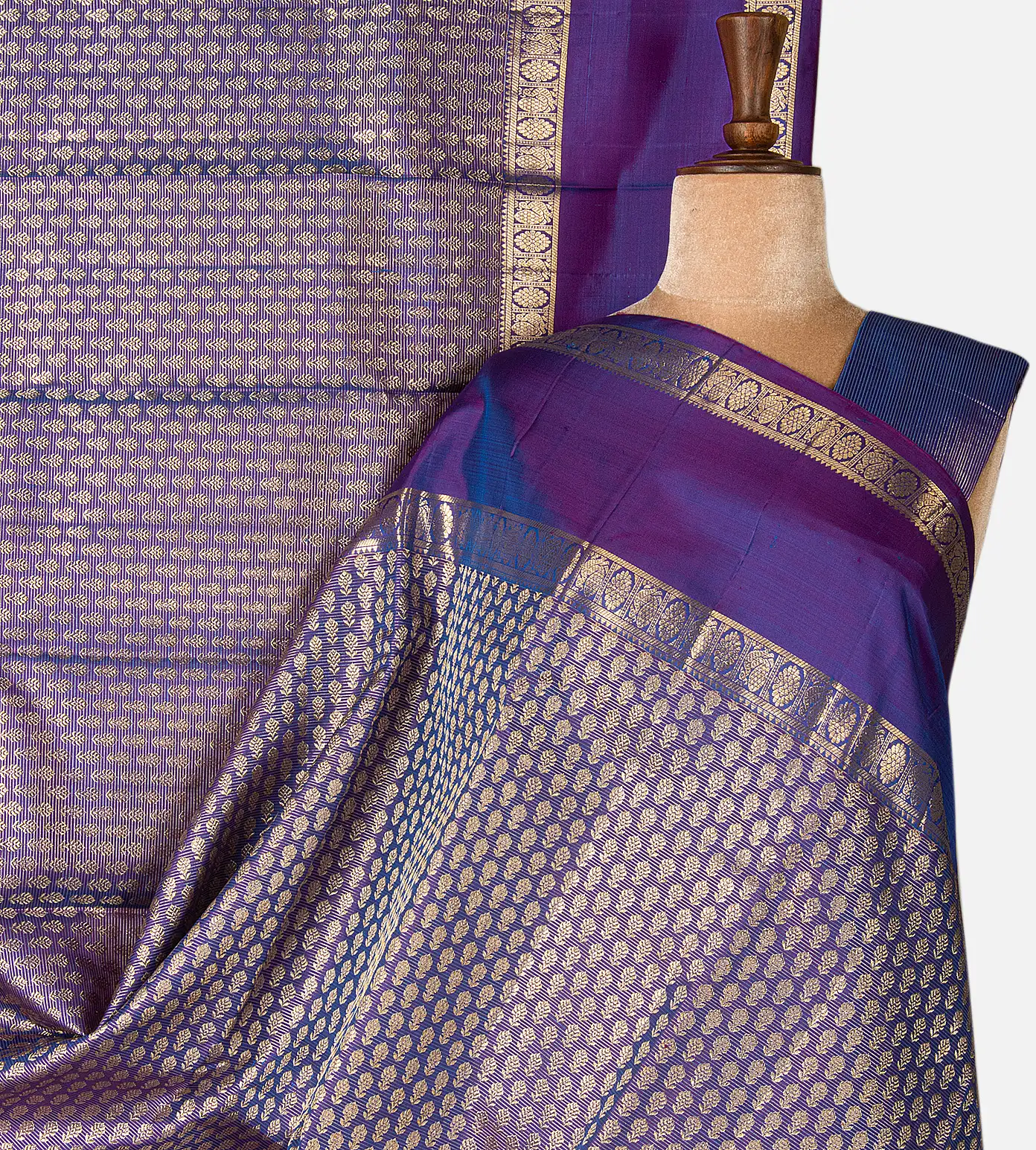 violet-kanchipuram-silk-saree-e01146700-a