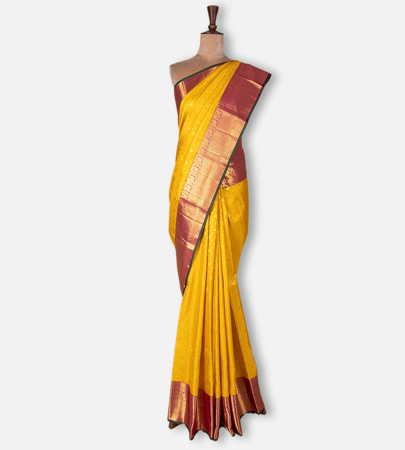 yellow-kanchipuram-silk-saree-d11135238-b