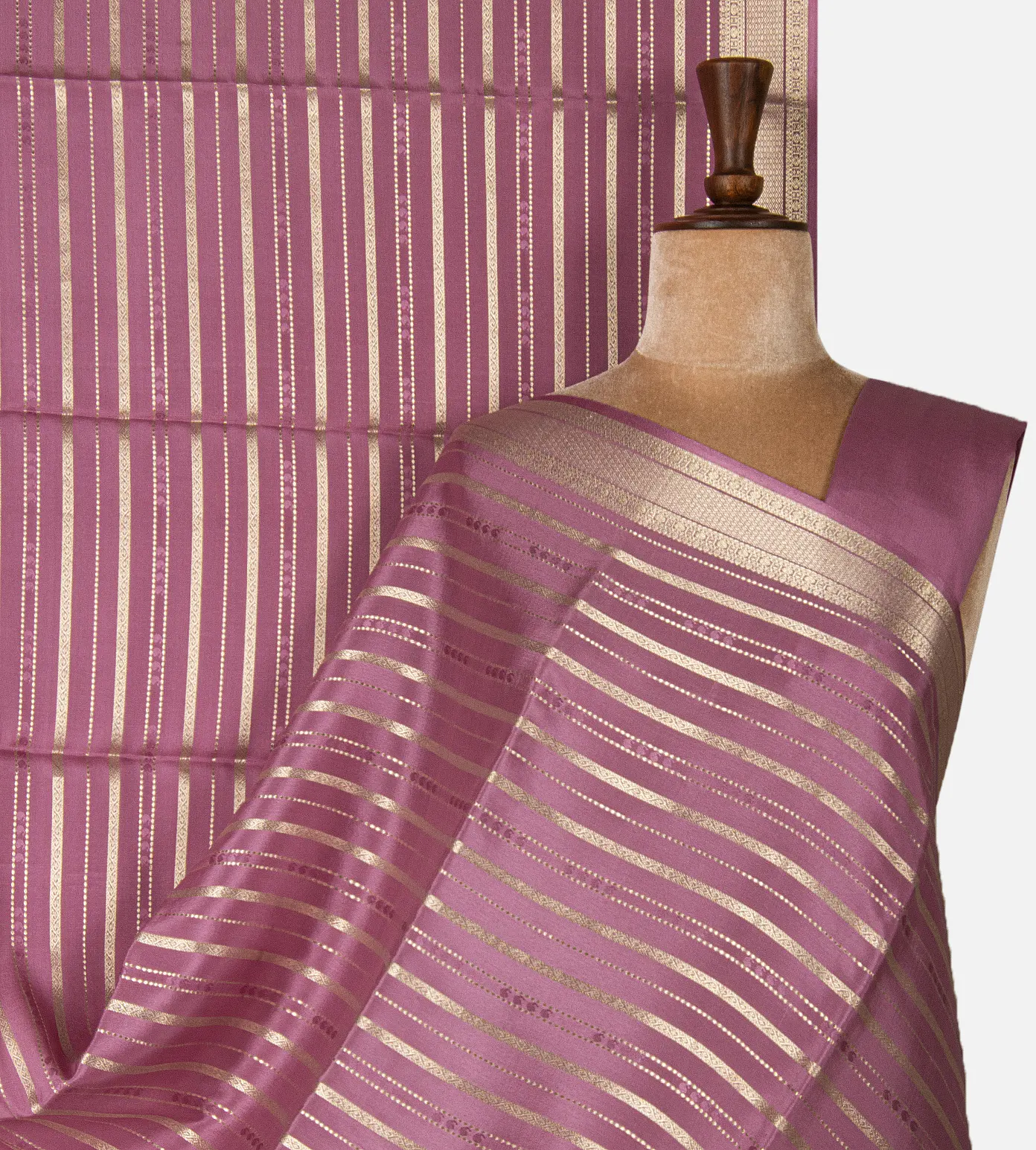 this-pink-mysore-silk-saree-d12140257-a