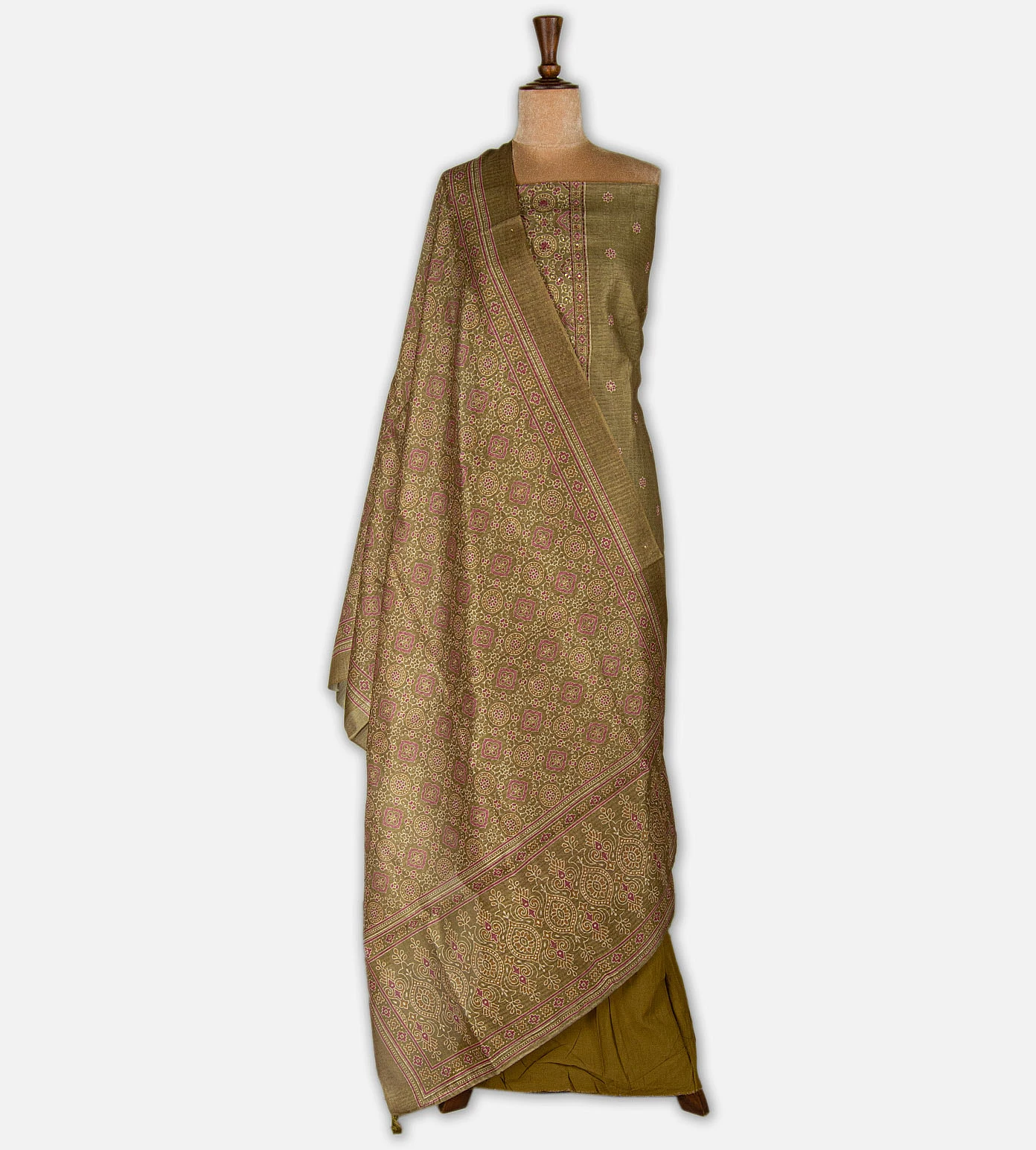 olive-green-semi-tussar-salwar-e02148656-b