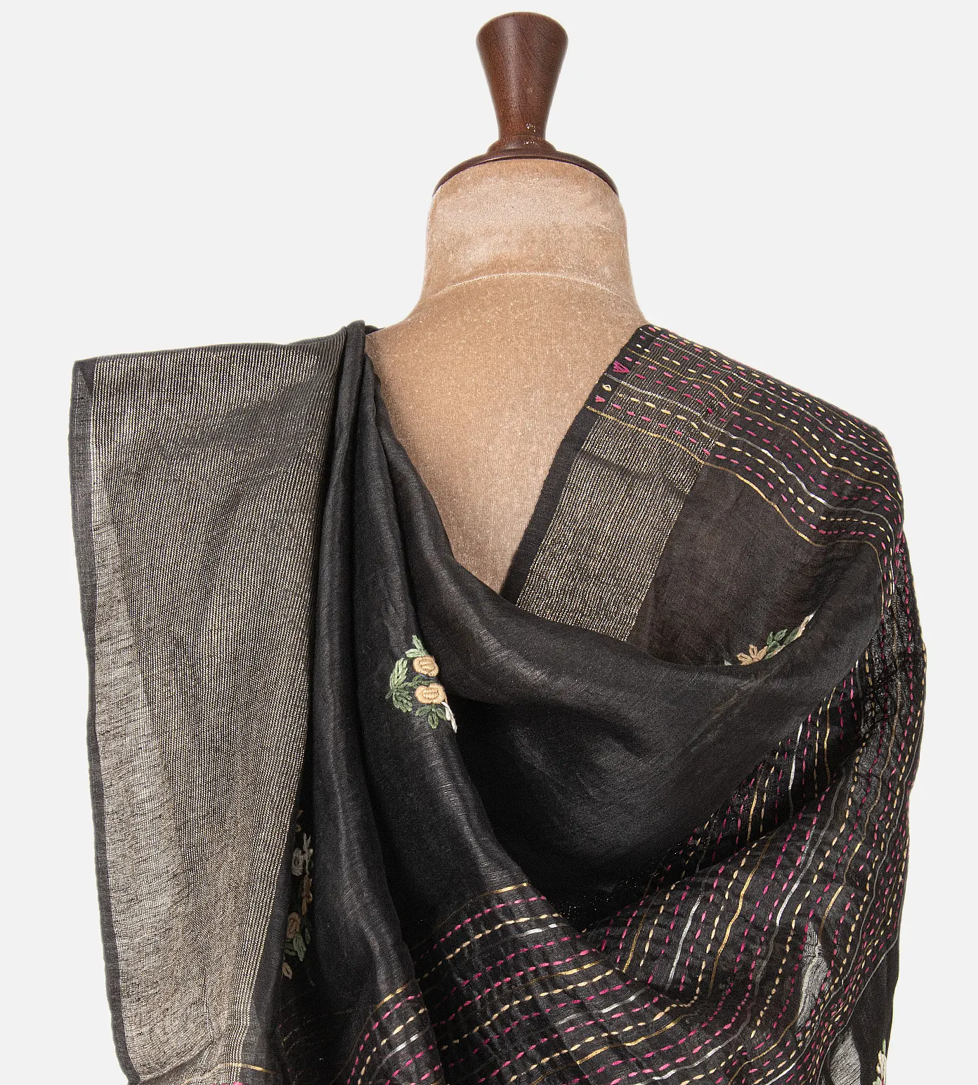black-linen-embroidery-saree-d12142238-c