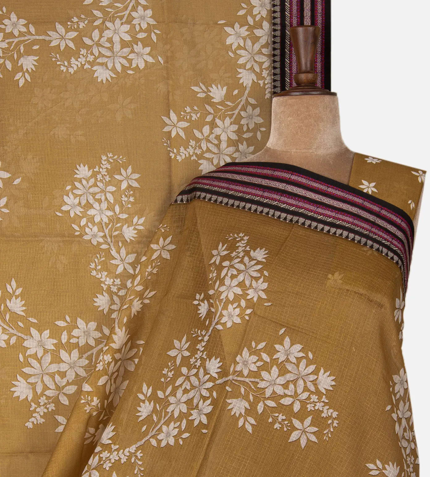 beige-kota-cotton-saree-d09127647-a