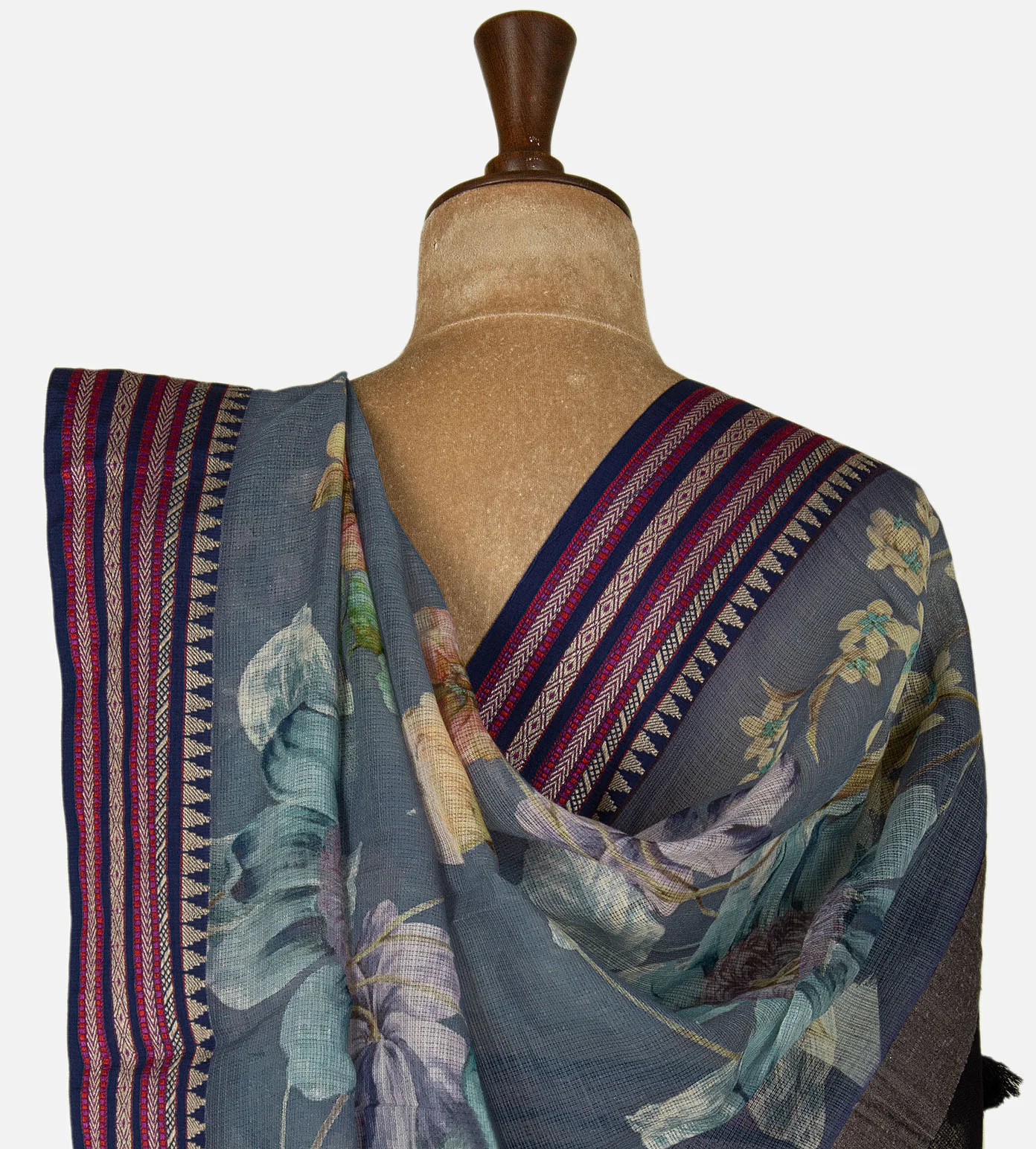 powder-blue-kota-cotton-saree-d09127657-c