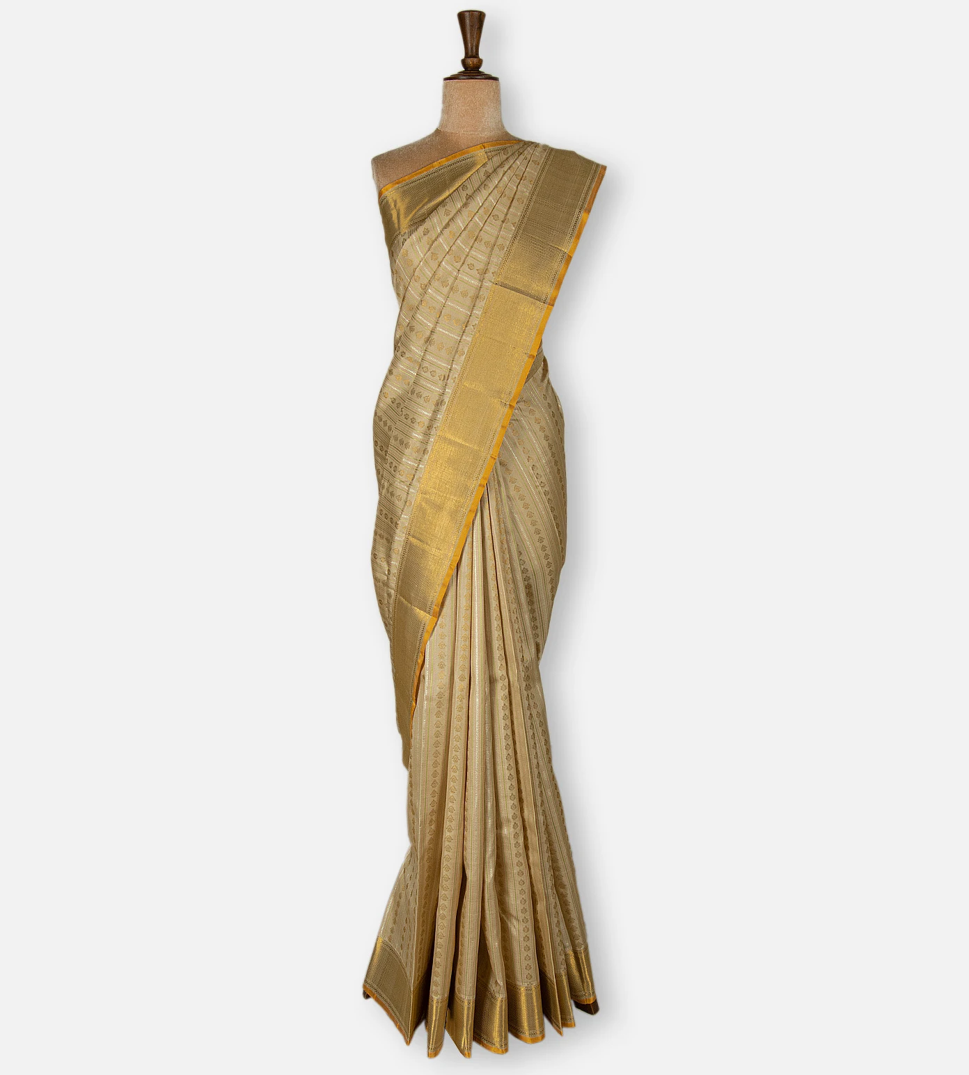 beige-kanchipuram-silk-saree-e02148456-b