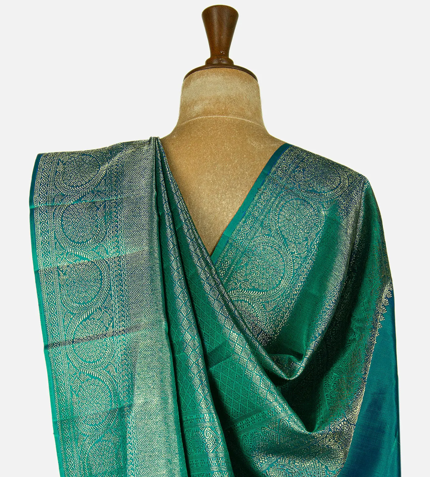 peacock-blue-kanchipuram-silk-saree-e02152282-c