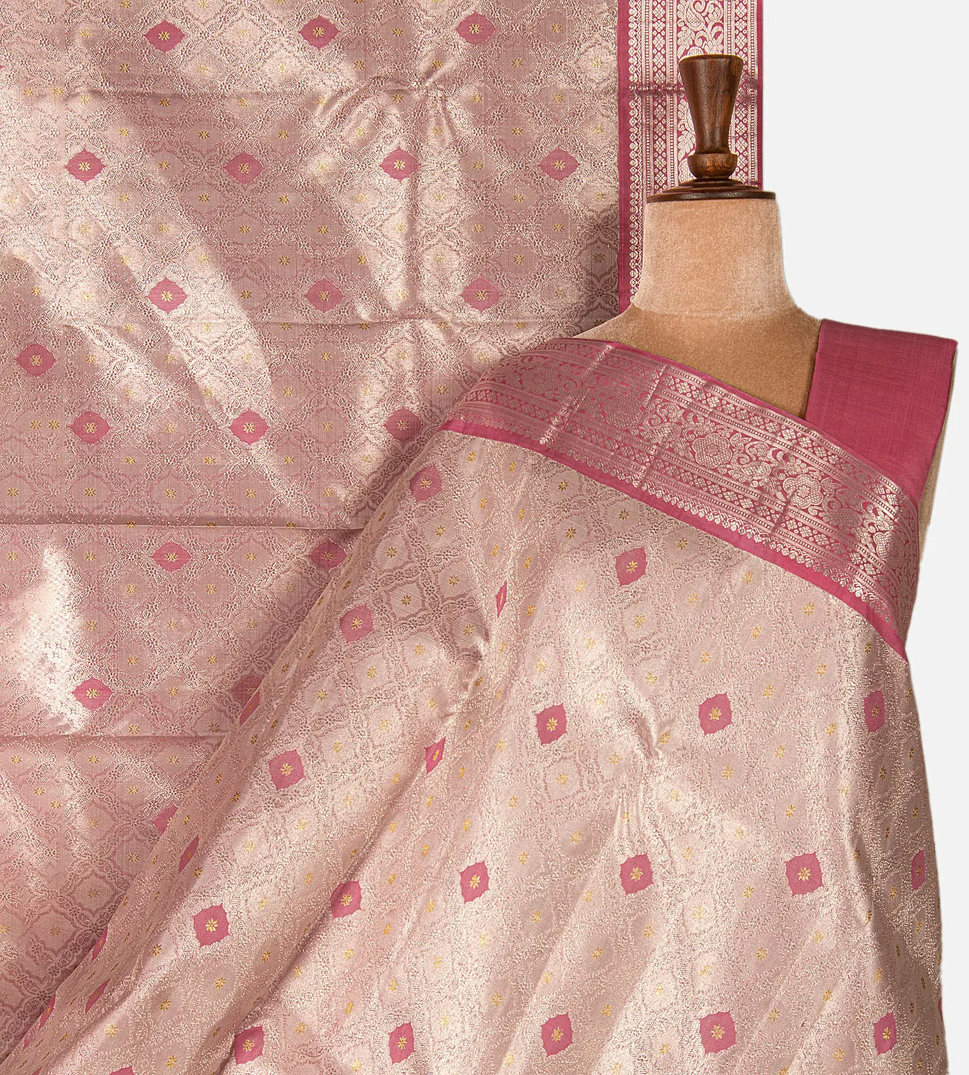 pink-kanchipuram-silk-saree-d0398115-a