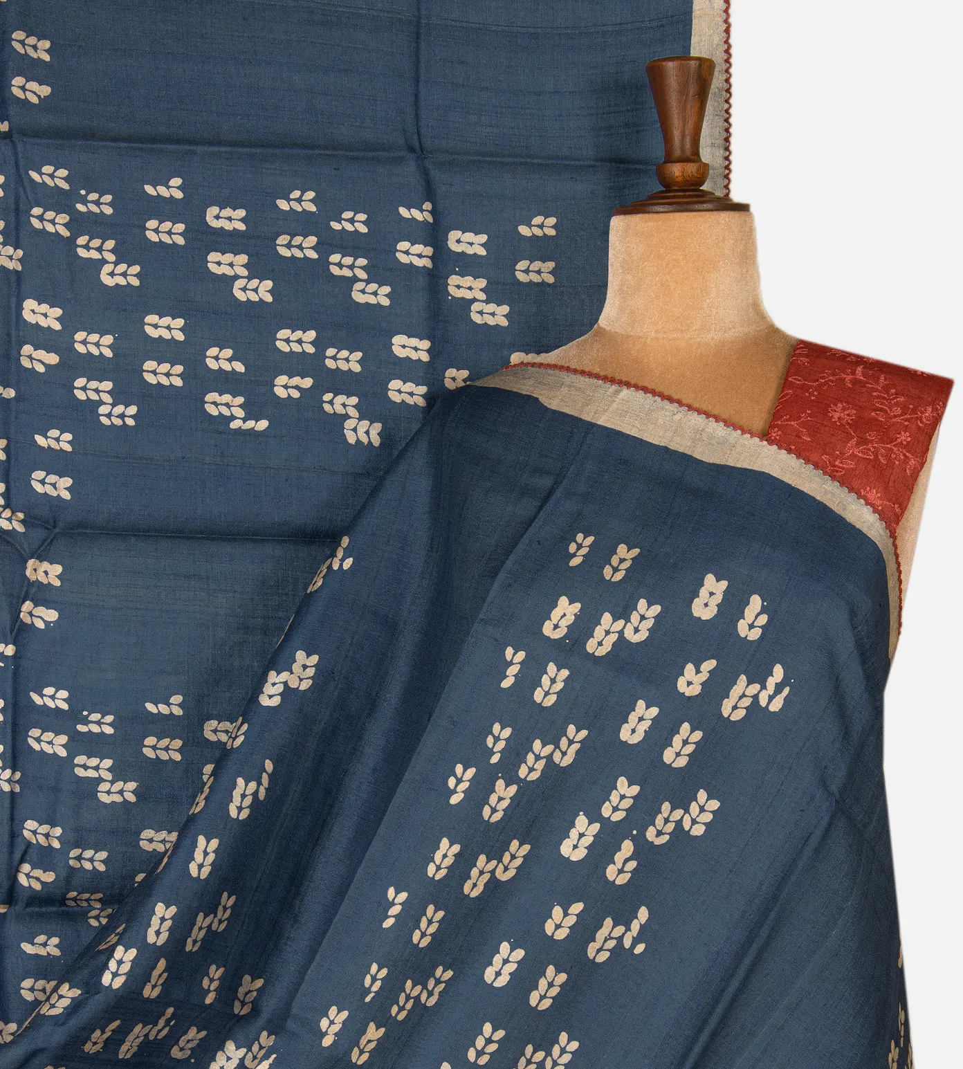 blue-tussar-saree-e02148227-a