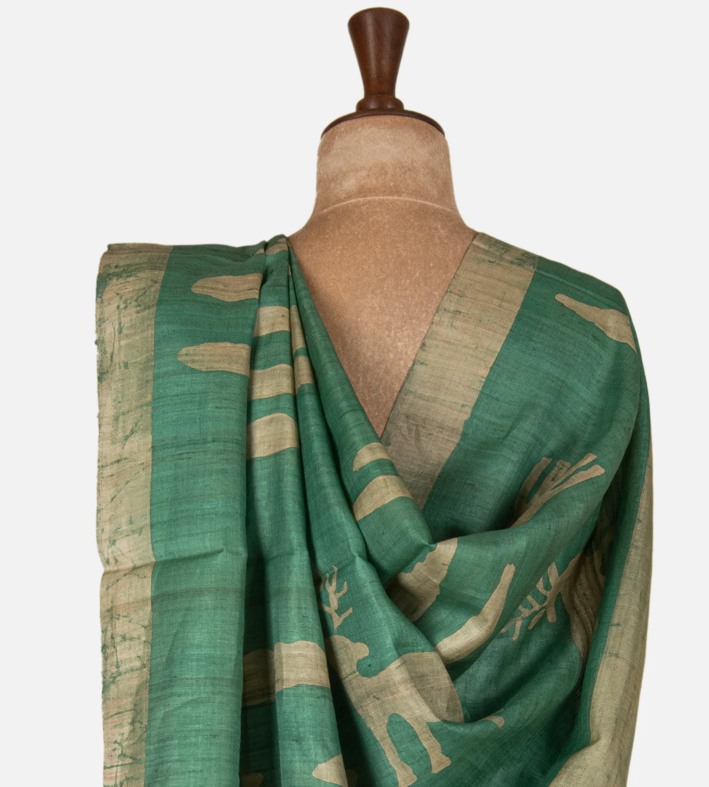 green-tussar-saree-e02148199-c