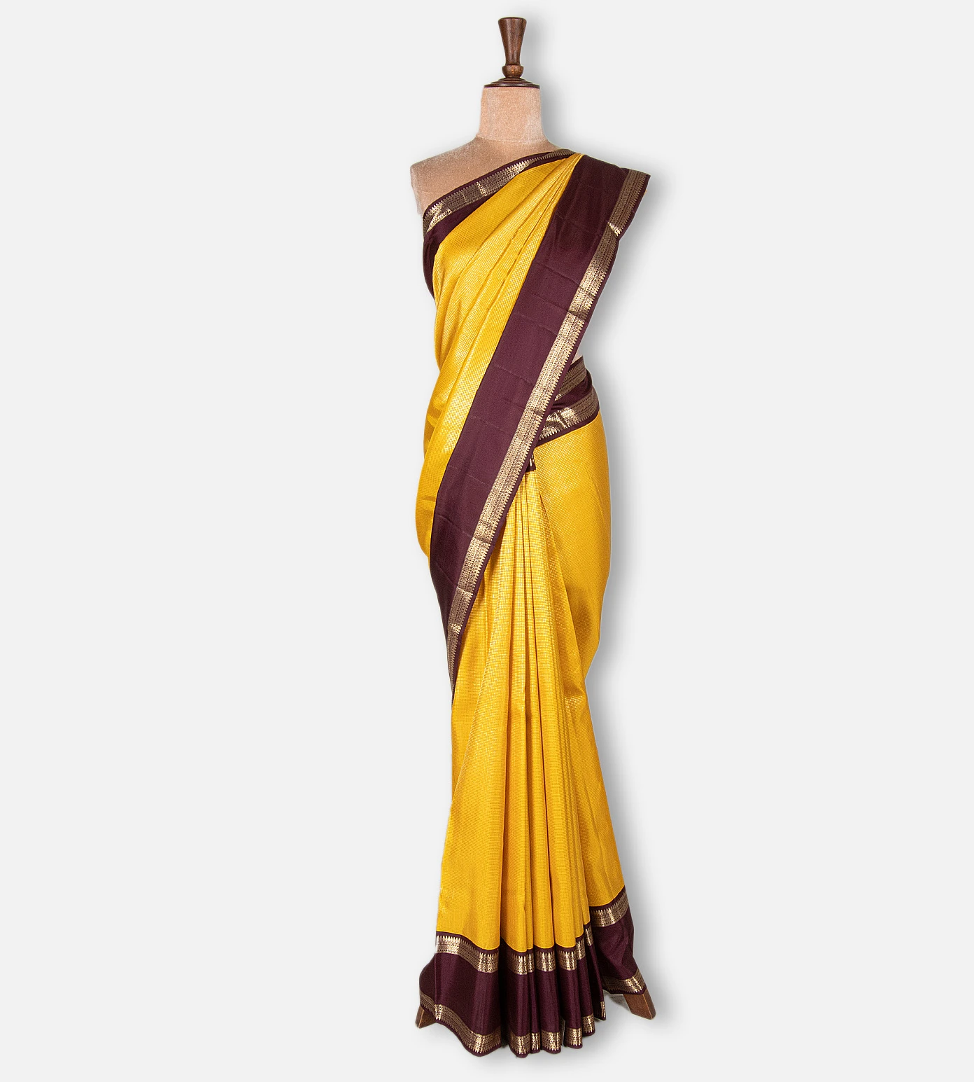 yellow-kanchipuram-silk-saree-e01146910-b