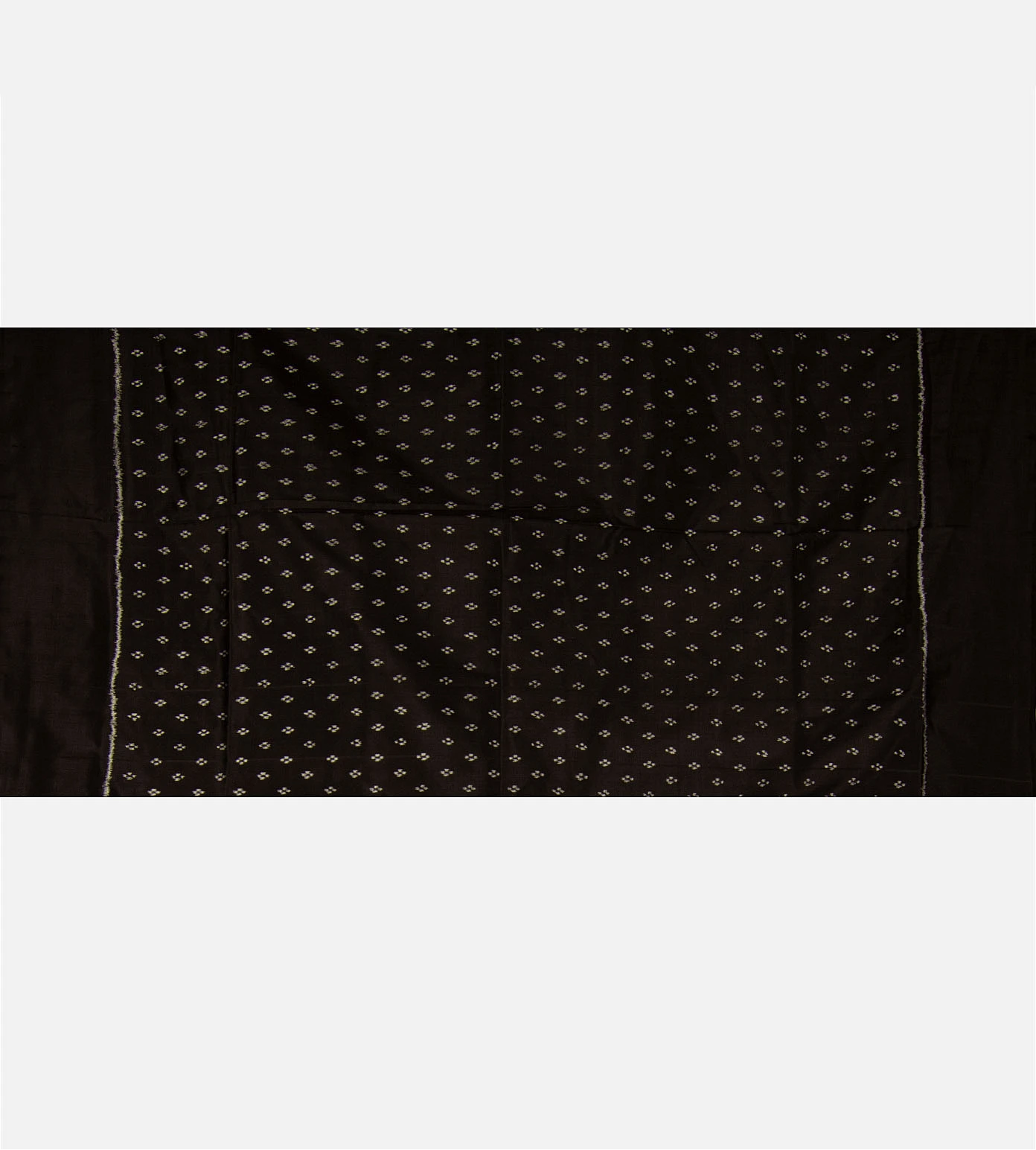 grey-and-off-white-ikkat-silk-saree-d09120706-d