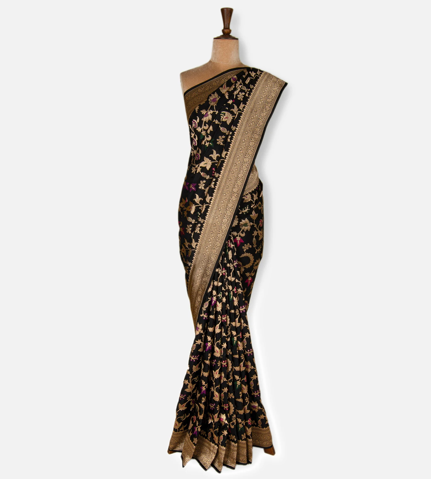 black-banarasi-silk-saree-e02152060-b