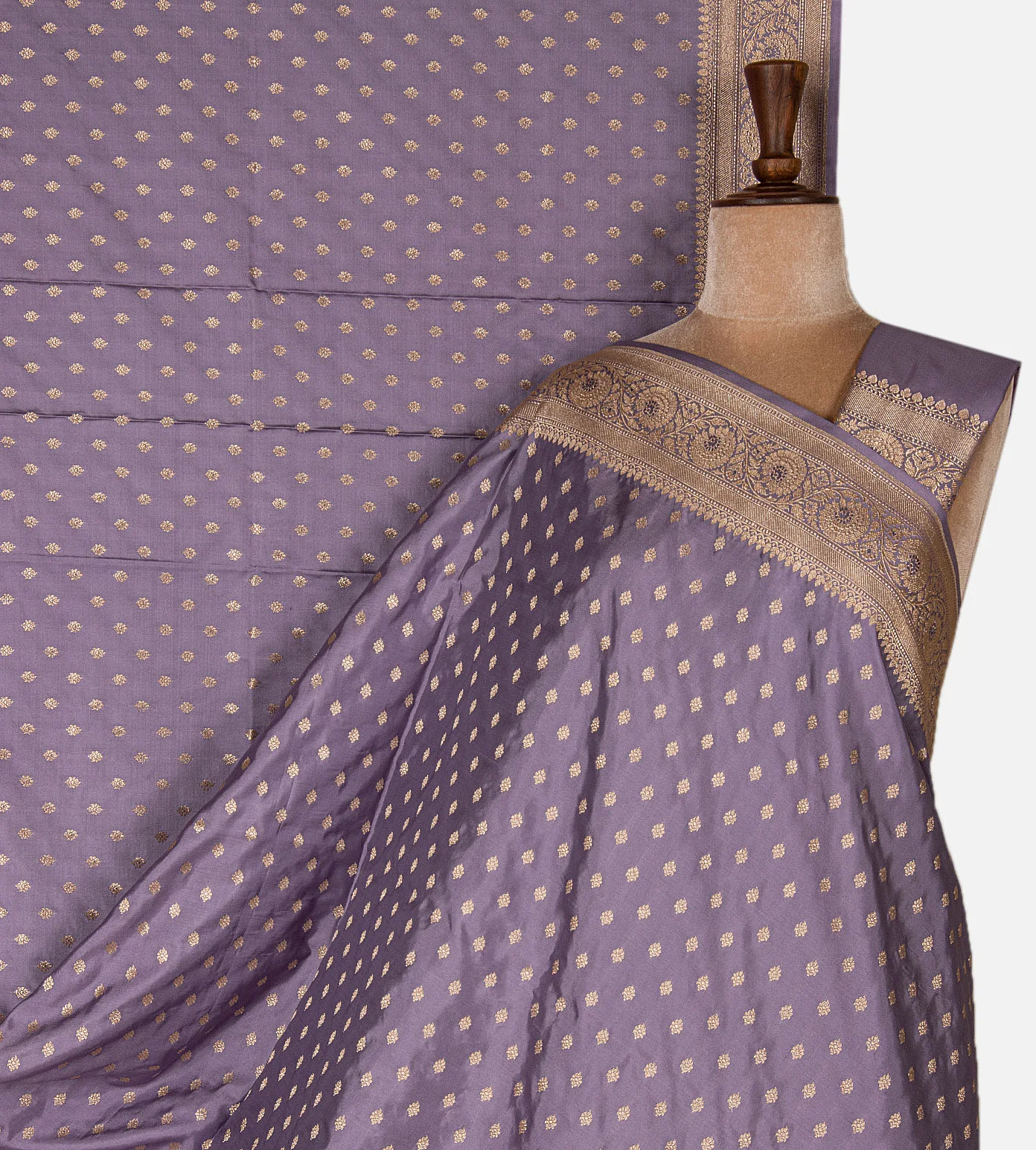 lavender-banarasi-silk-saree-e02152087-a