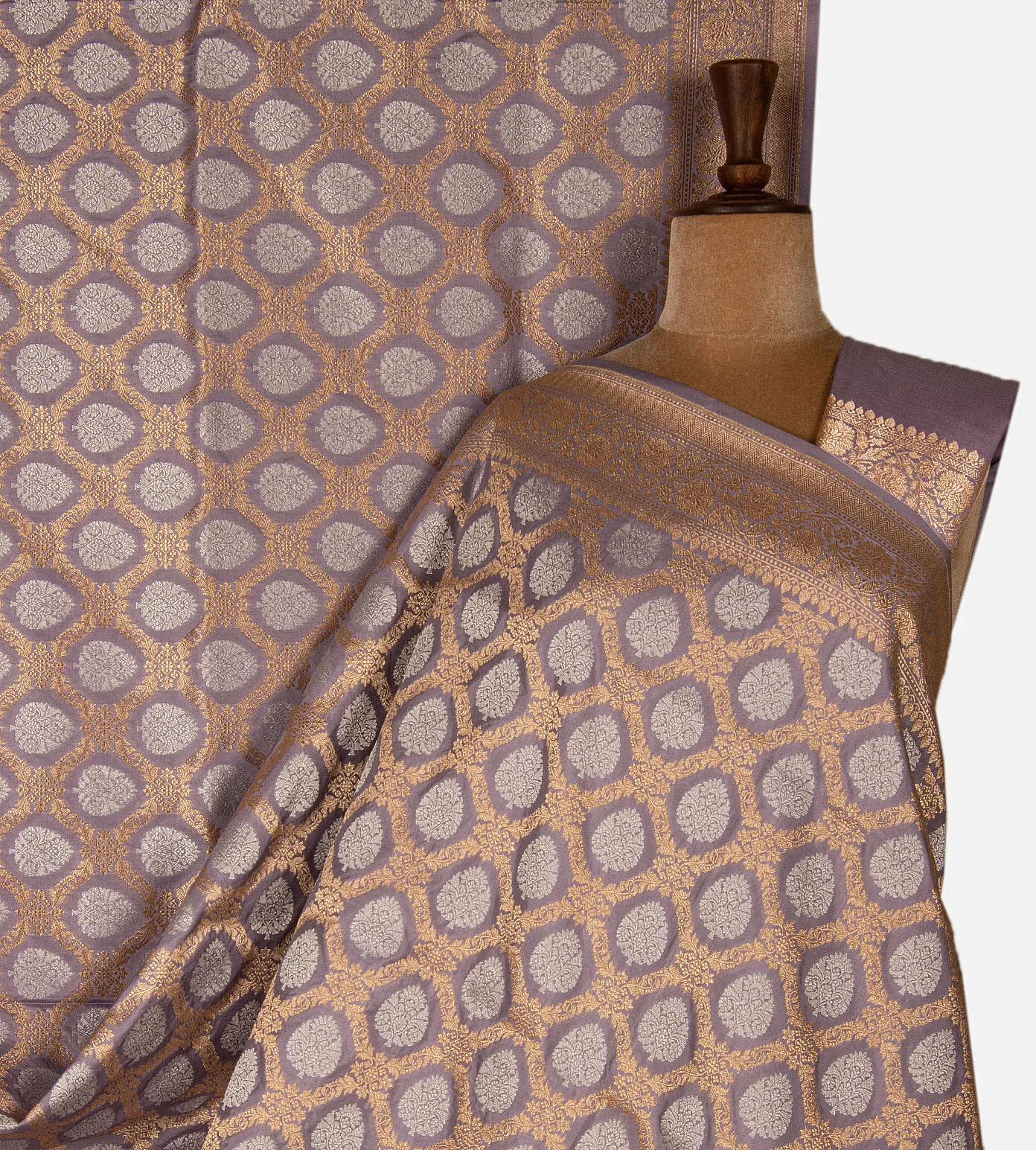 aubergine-purple-banarasi-silk-saree-e02152094-a