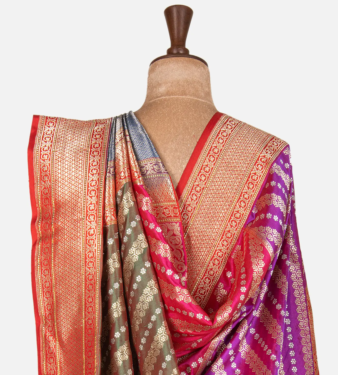 light-blue-banarasi-silk-saree-d11138748-c