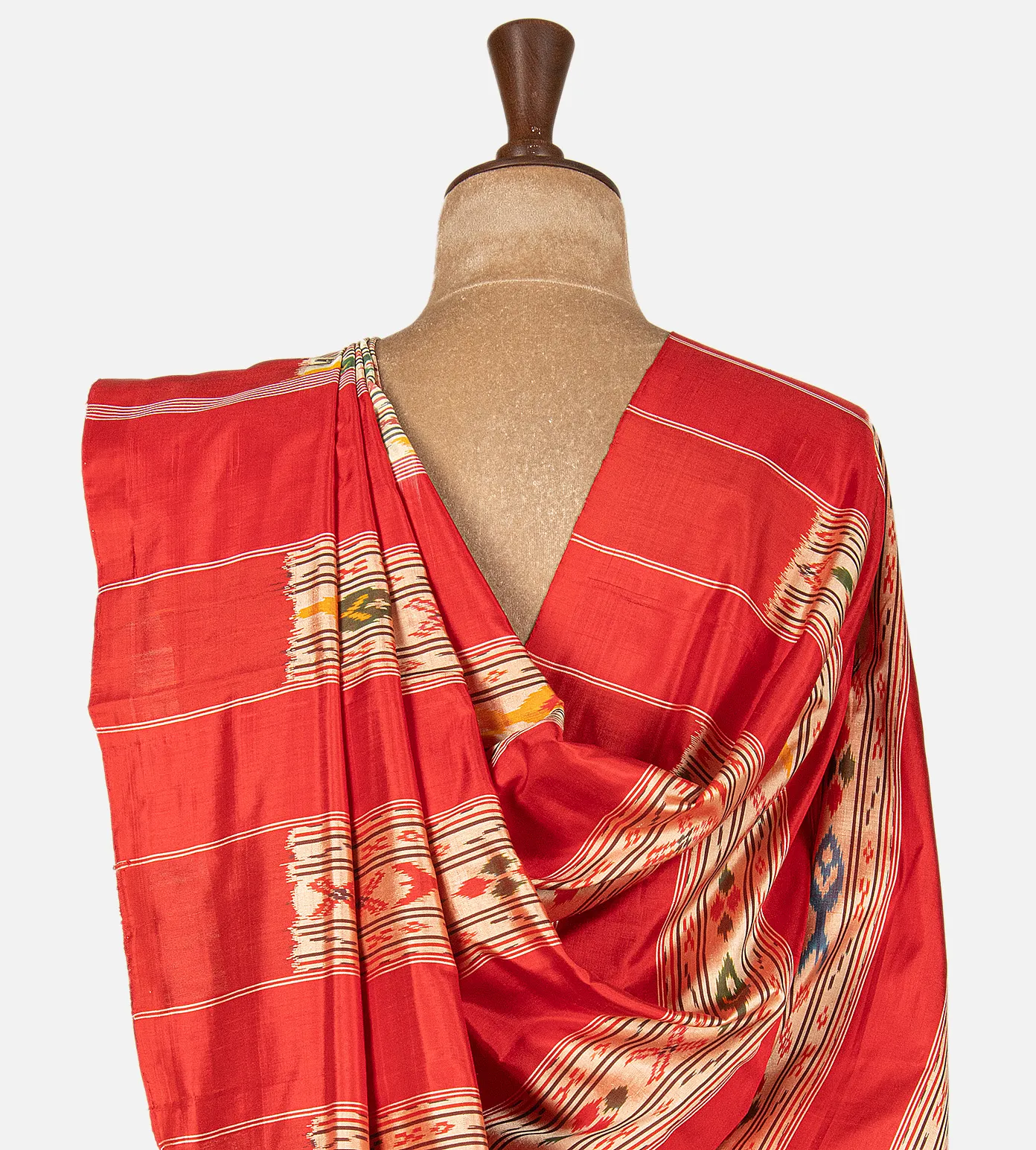 deep-beige-ikkat-silk-saree-d09120723-c