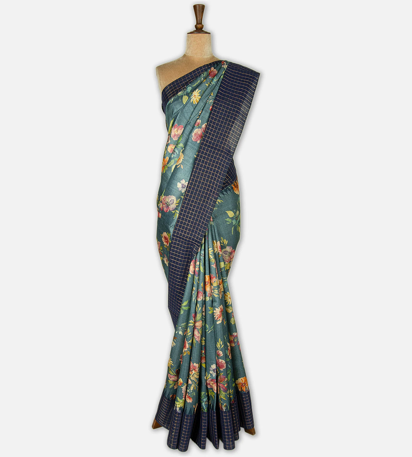 grey-tussar-saree-e01146364-b