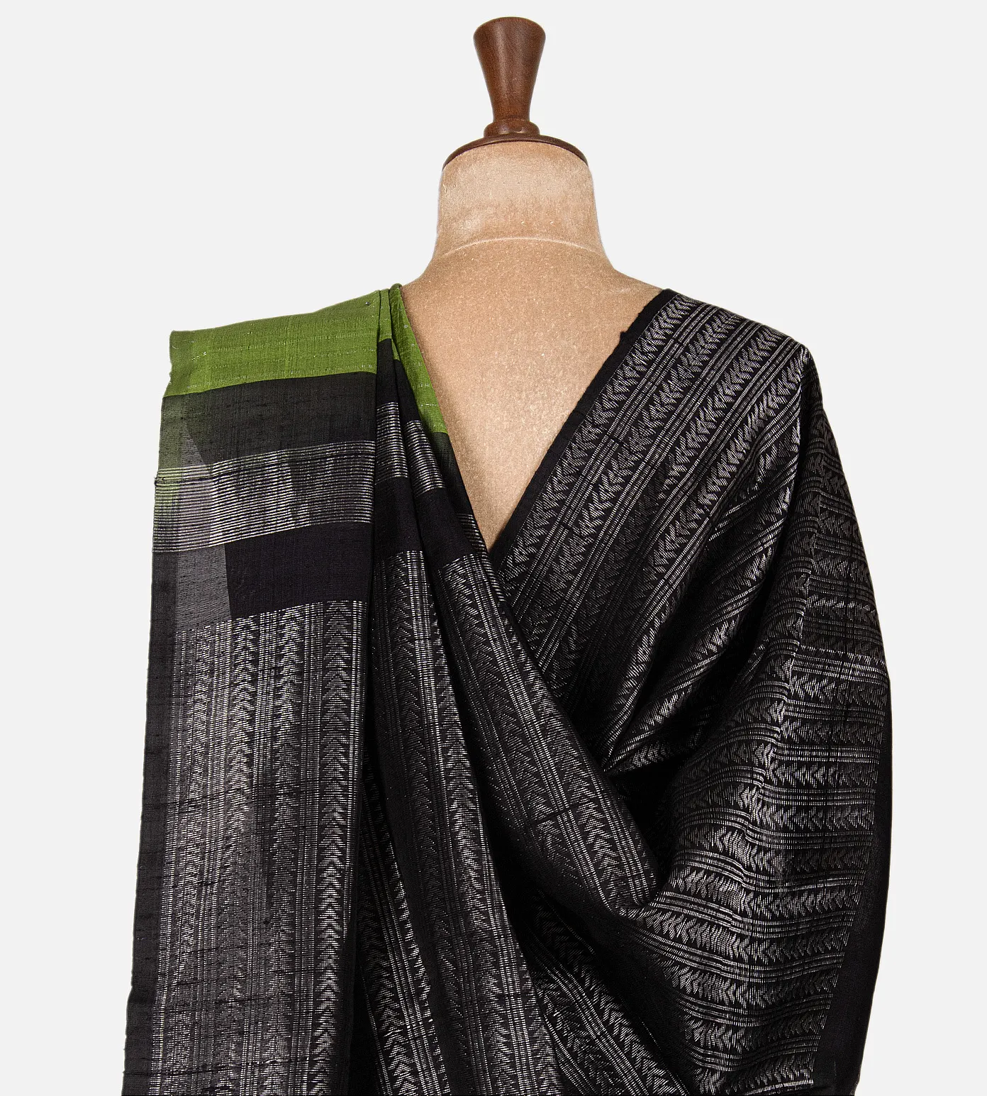 light-green-raw-silk-saree-d09128700-c