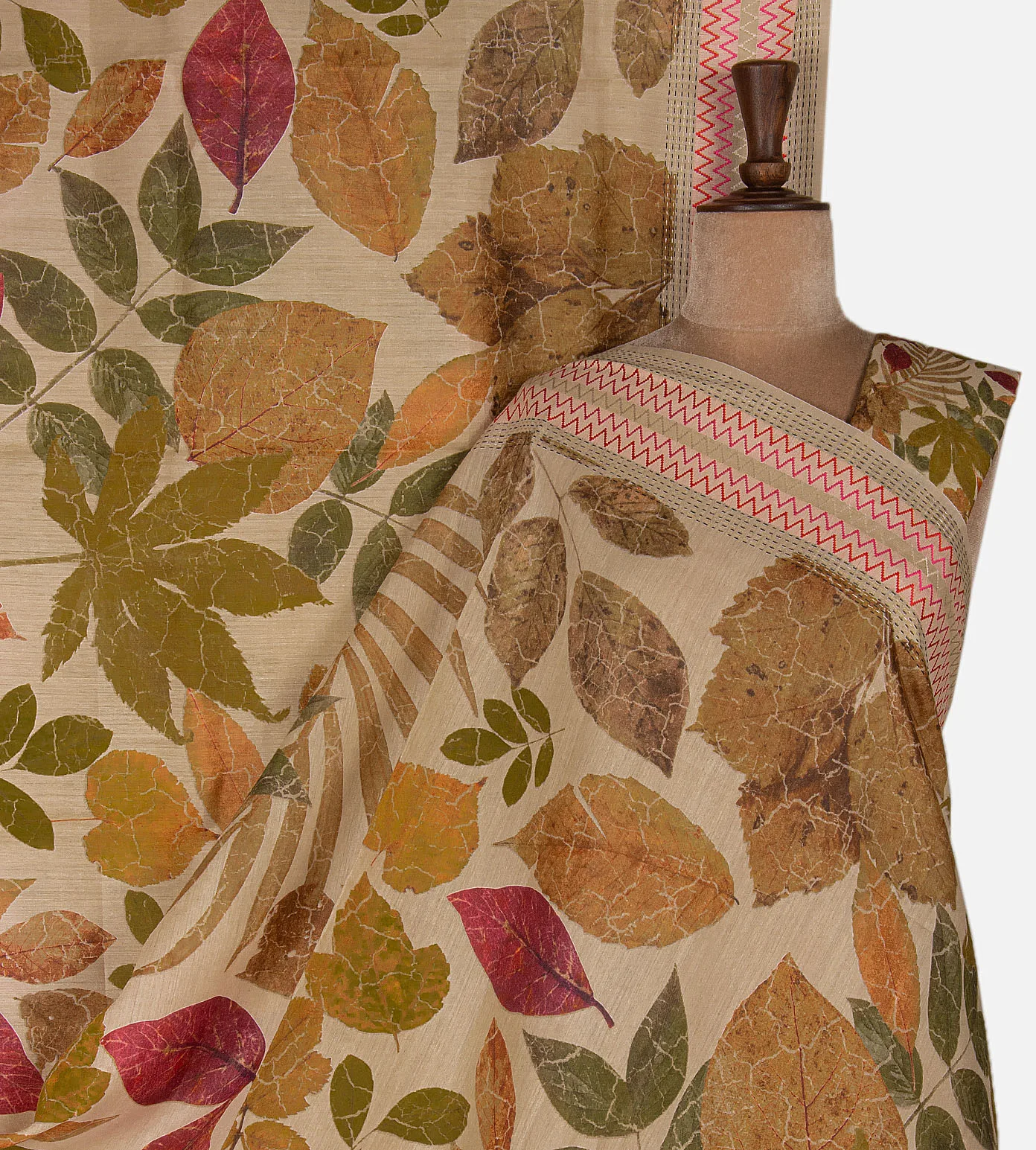 light-beige-tussar-saree-e02149899-a