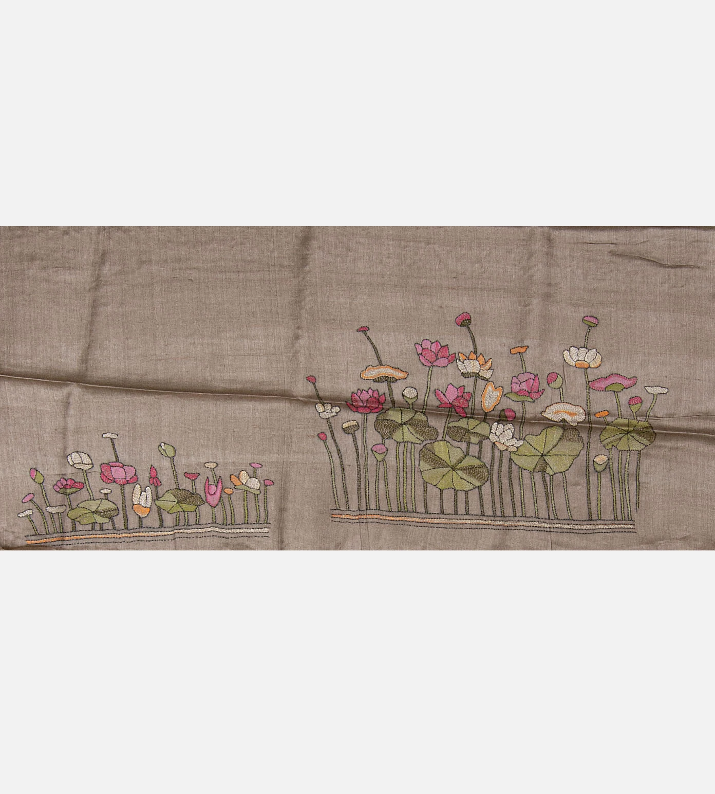 green-tussar-saree-e02149097-d