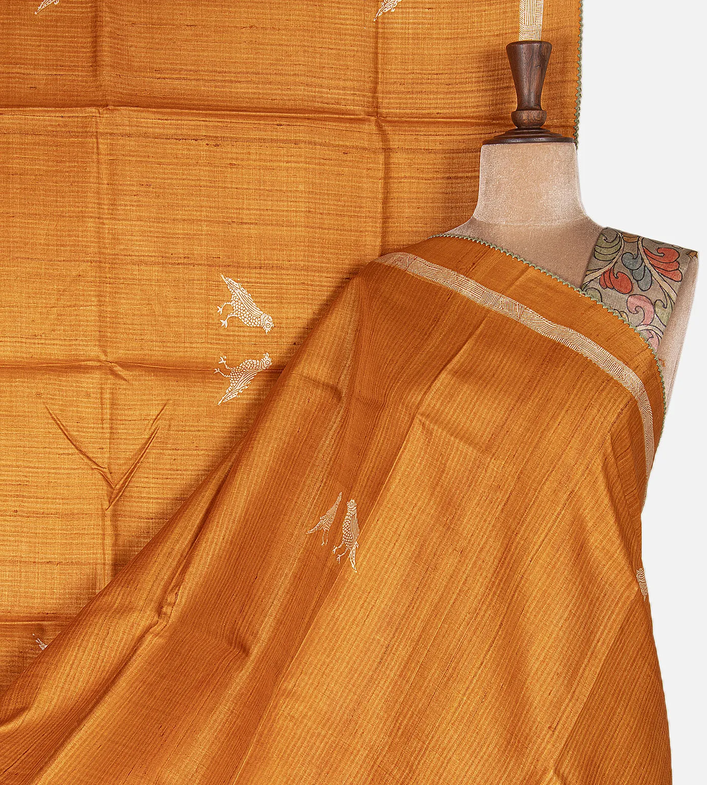 yellow-tussar-saree-e02149179-a