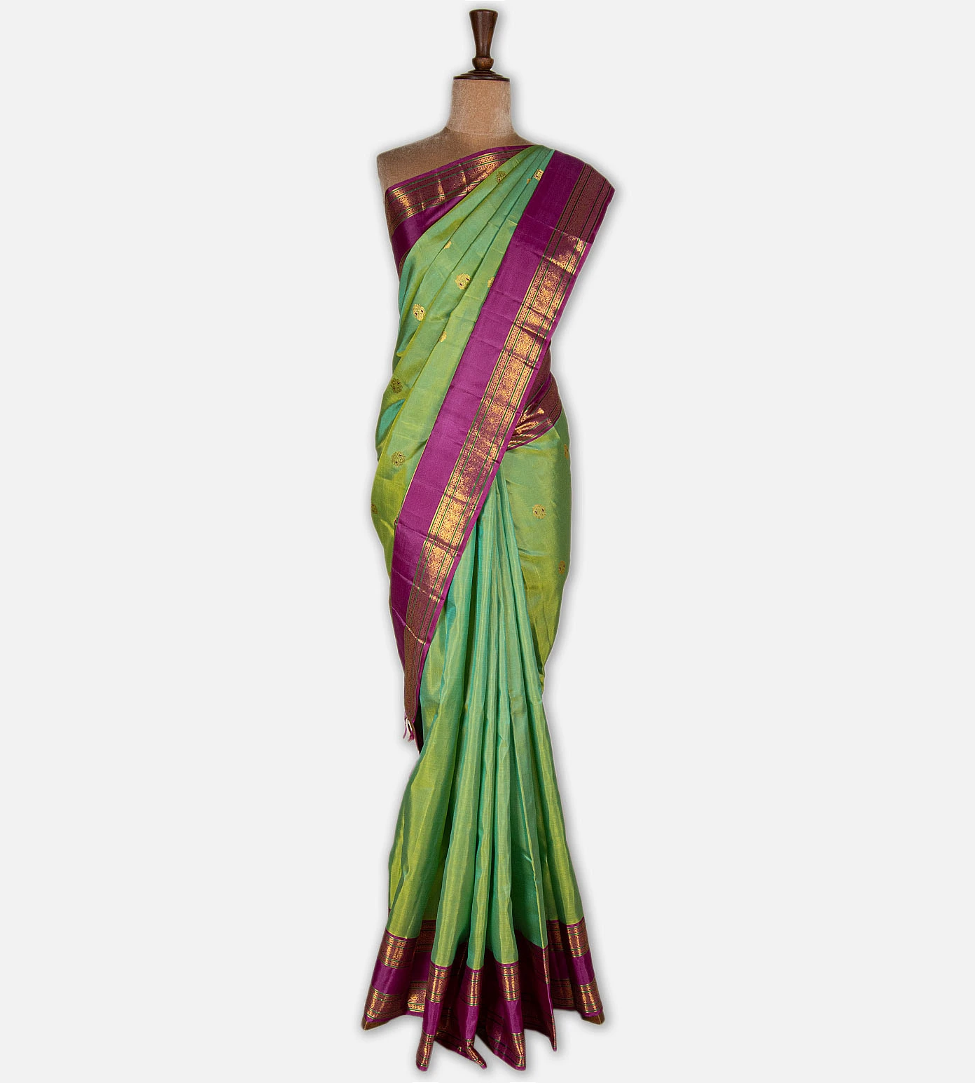 light-green-kanchipuram-silk-saree-d11139257-b