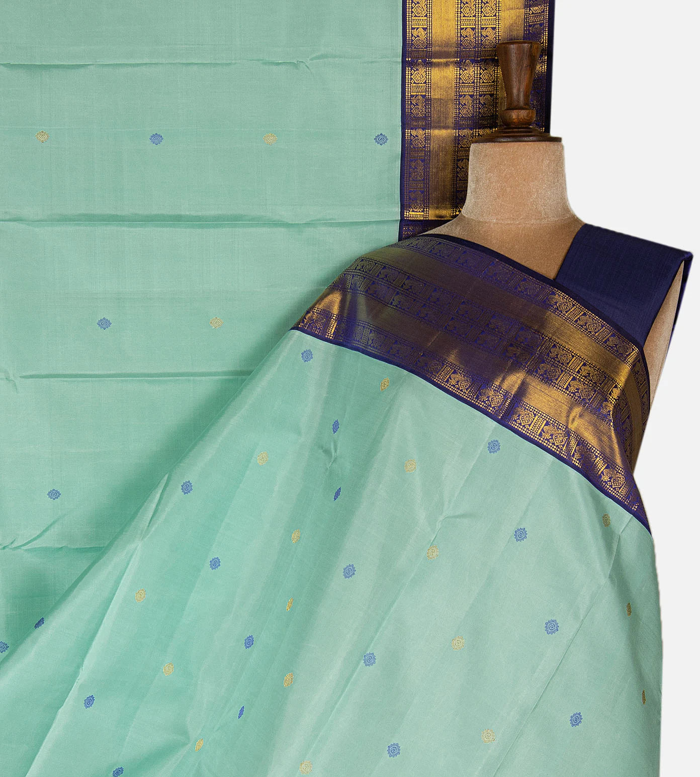 blue-kanchipuram-silk-saree-d11138294-a