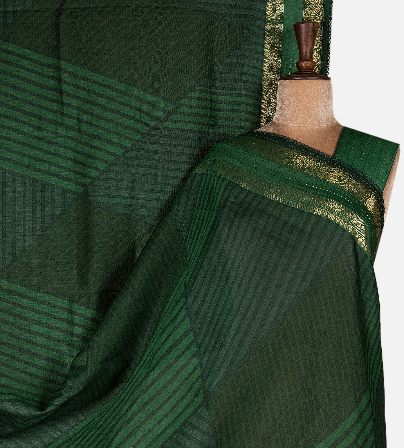green-tussar-saree-e01146282-a