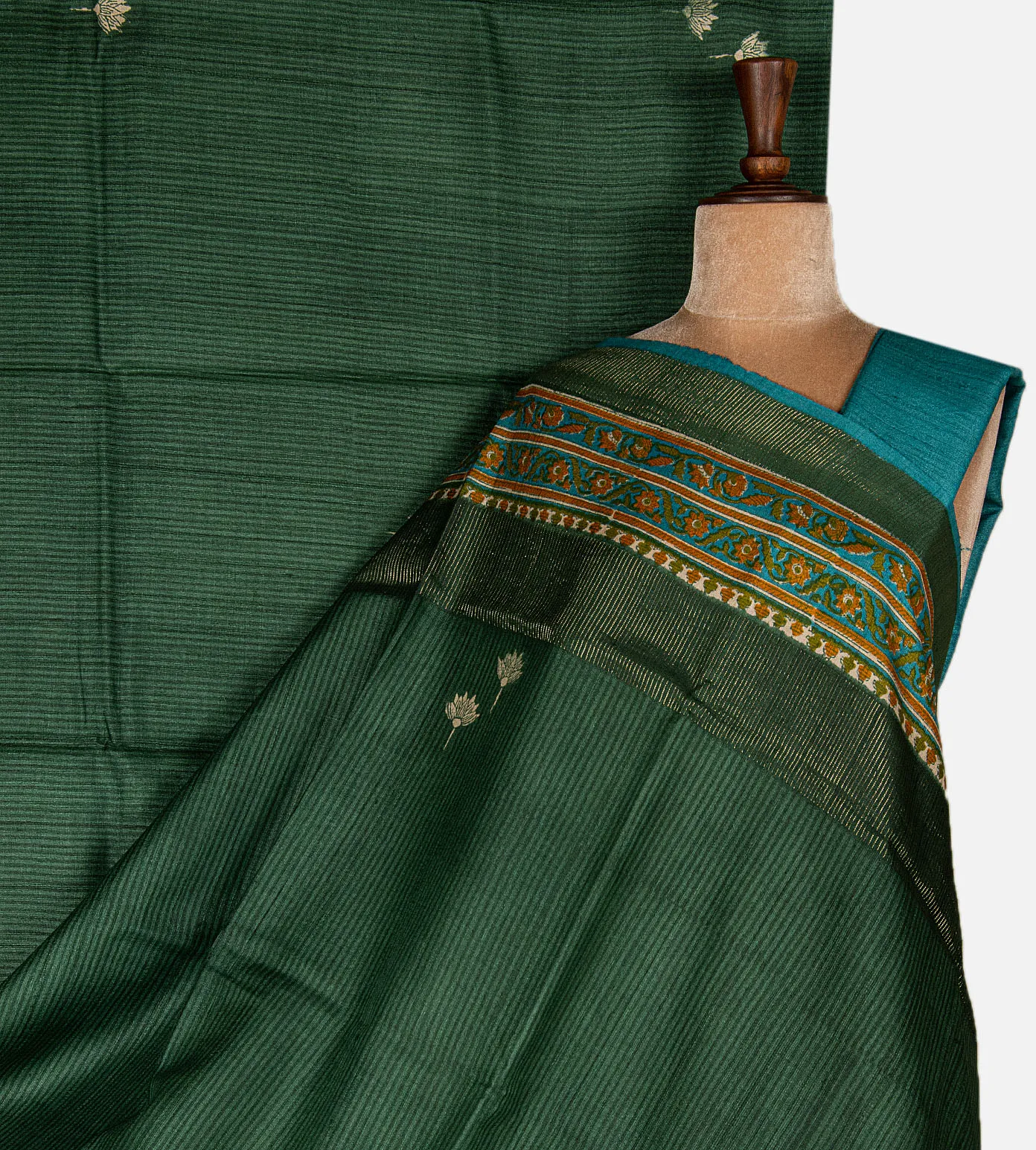 green-tussar-saree-e02149158-a