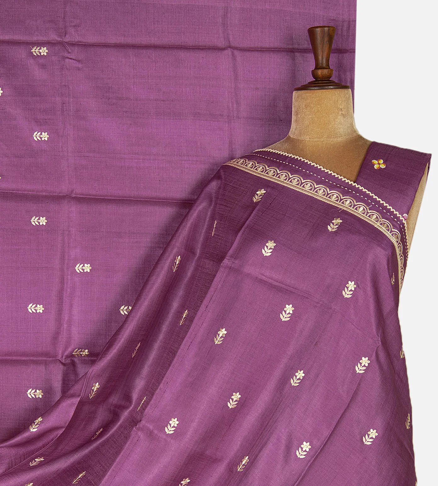 onion-pink-tussar-saree-e02149226-a