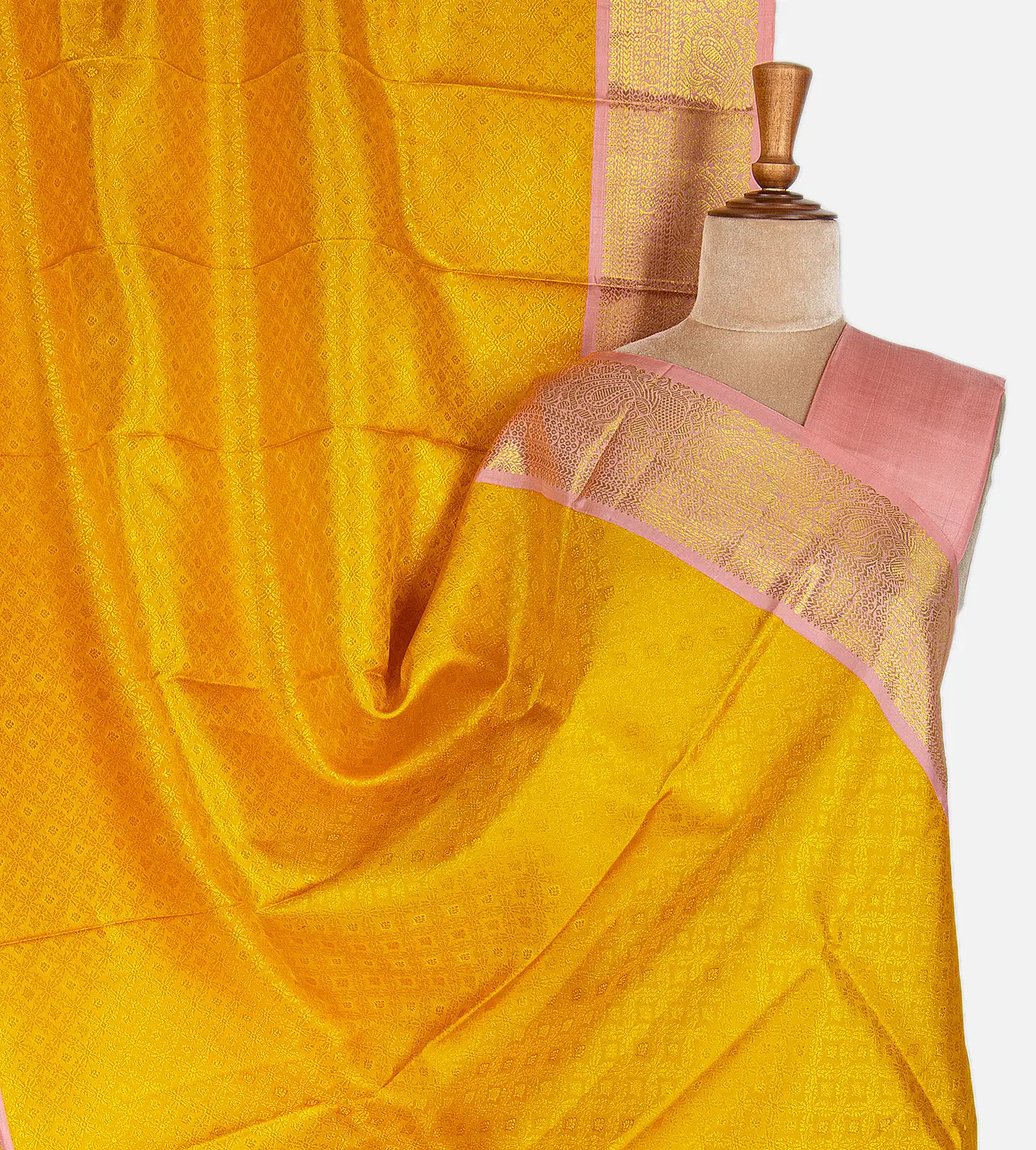 Navratri Colours That Turn Devotion into Drapes for Nine Nights-1