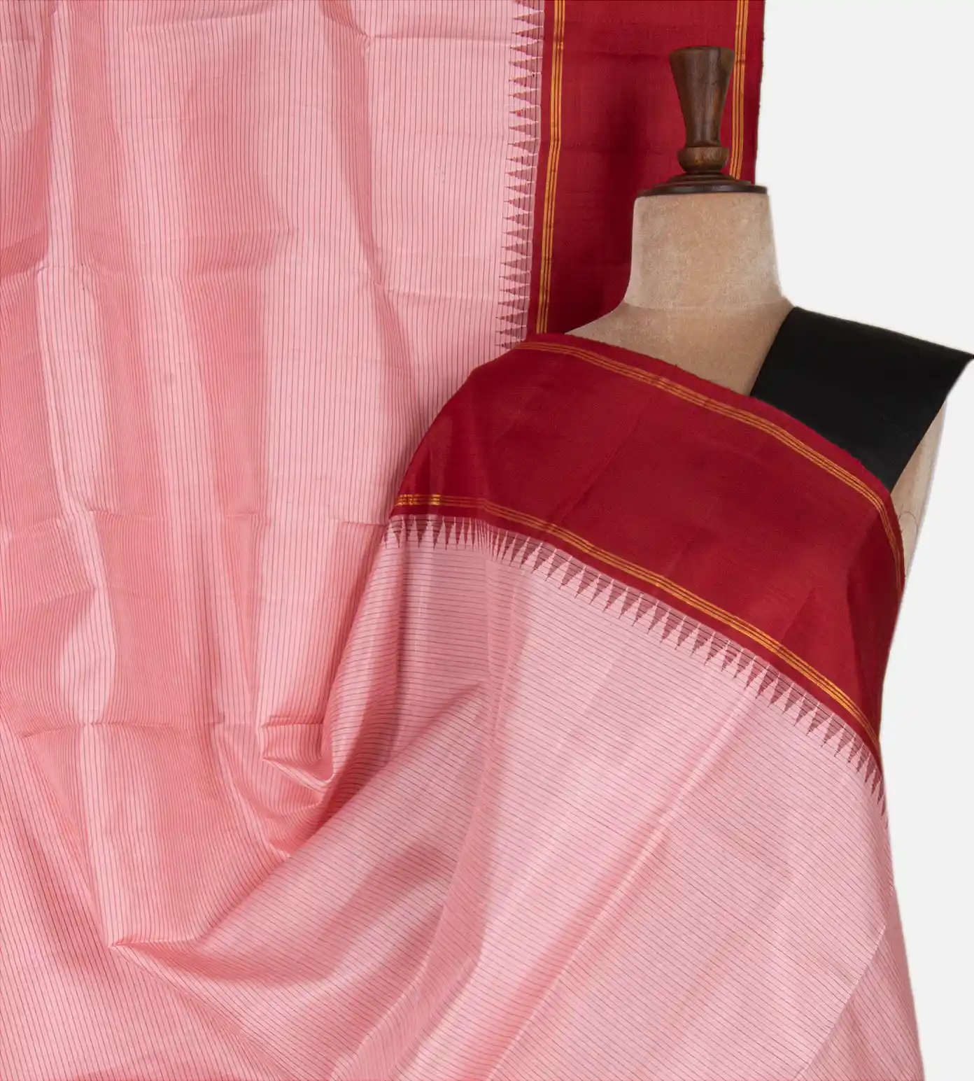 Navratri Colours That Turn Devotion into Drapes for Nine Nights-8