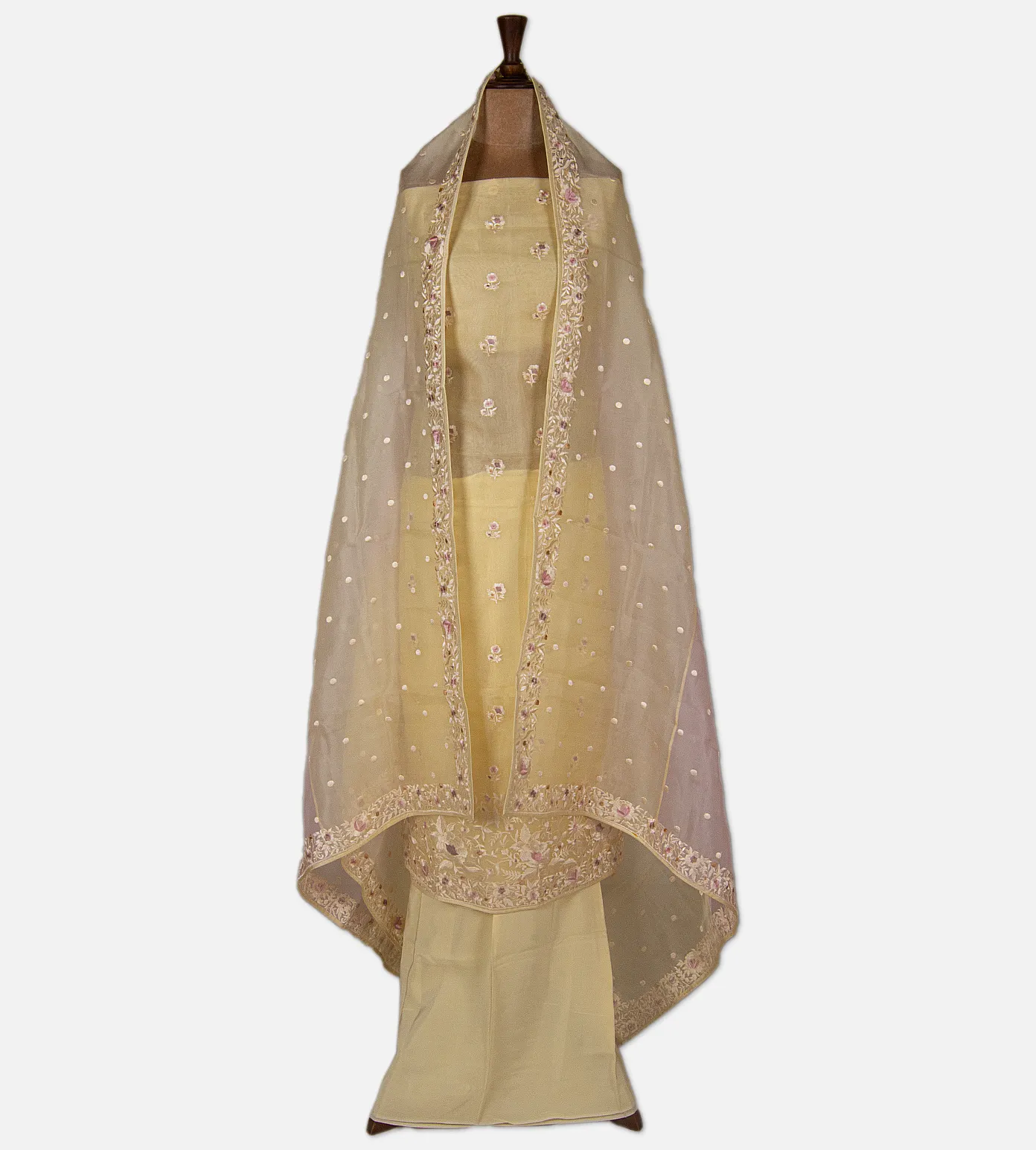 Top Salwar Picks for This Holiday Season-2