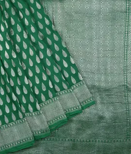 Green Banarasi Woven Saree1