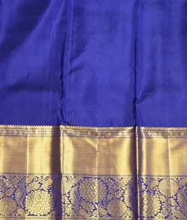 Manam Pure Kanjivaram Silk Saree- Sandal With Blue Border4