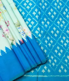 Pure Handloom Silk  With Ikkat Floral Digital Prints Saree4