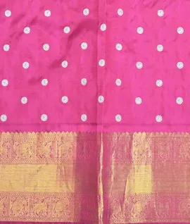 Manam Pure Gadwal Silk Saree - Off White With Rani Pink Border,4