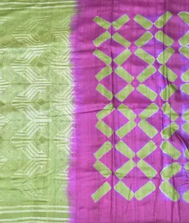 Manam Pure Tussar Silk Saree - Green With Voilet Pallu2