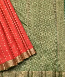 Manam Pure Kaanjivaram Silk Chilli Red With Green Border & Pallu Saree1