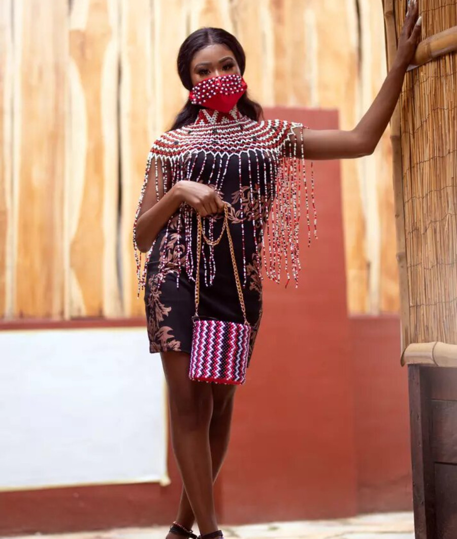 Yamini Beaded Cape Necklace & Bag Set1