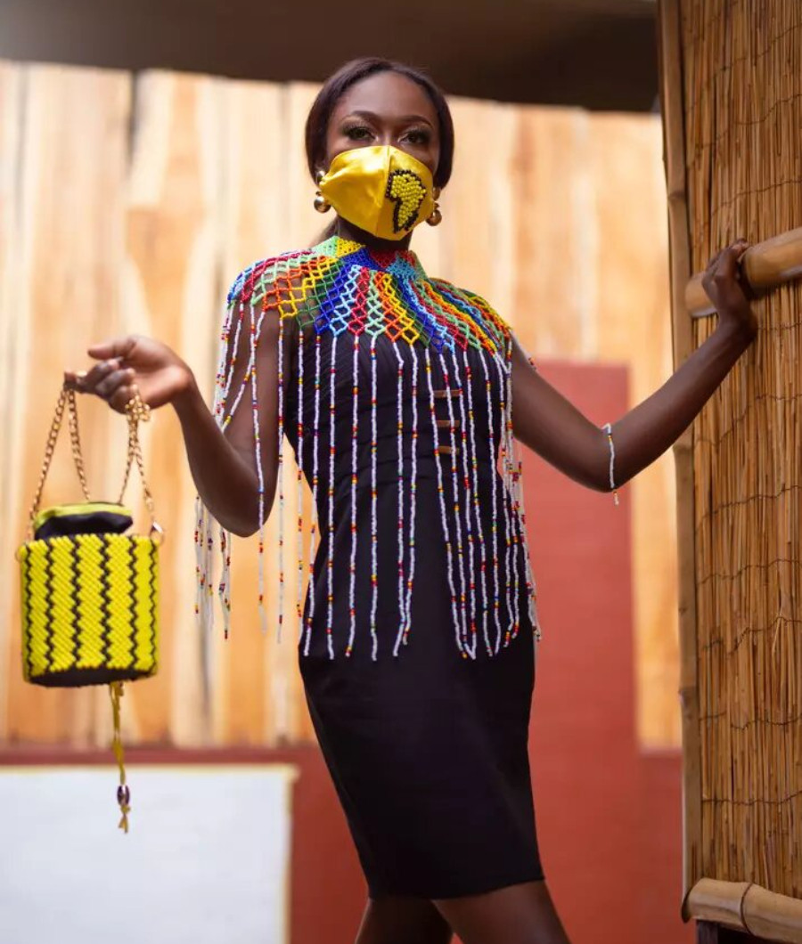 Yanmini Multi Beaded Cape & Bag Set2