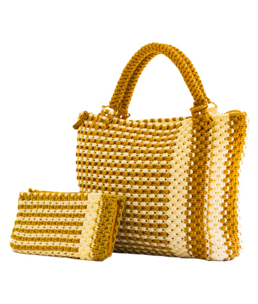 Campus Girl – Gold & Off-White1