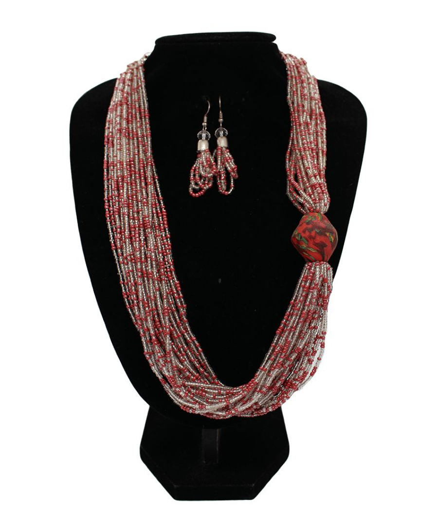 Precious Beads Necklace1