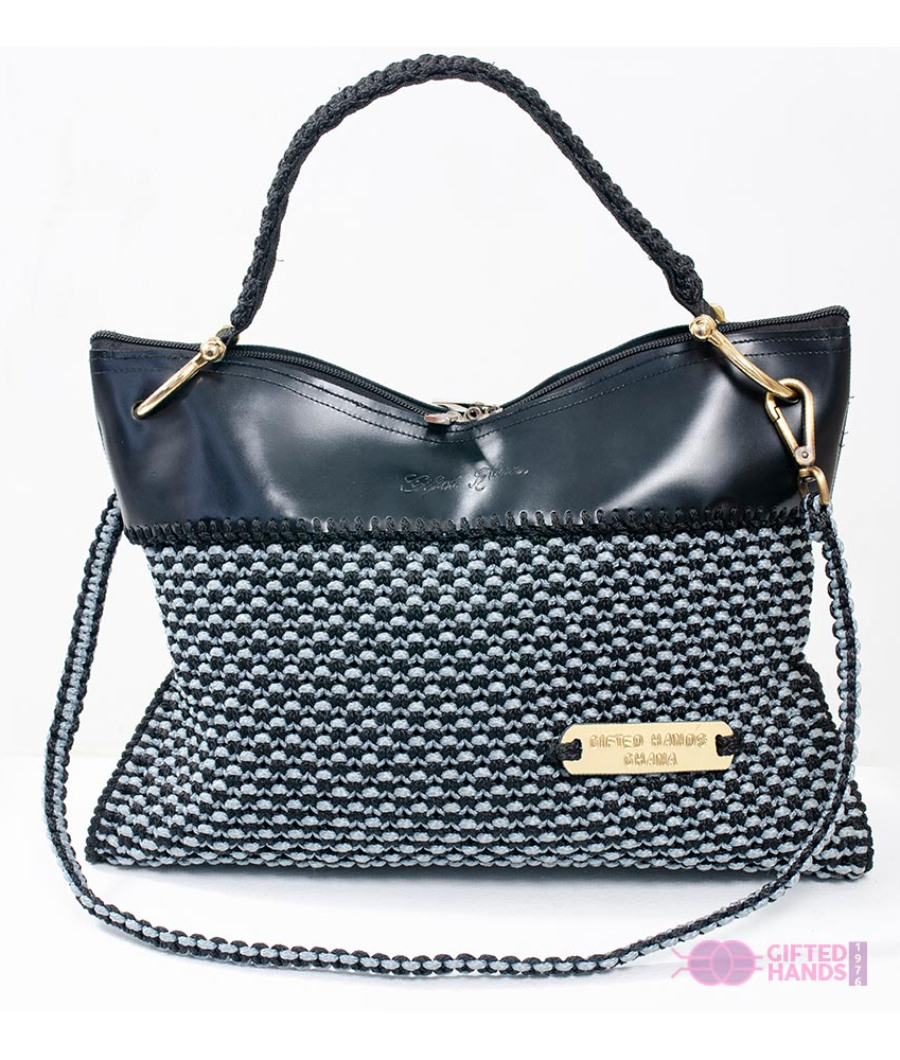 Ayesha Black & Grey1