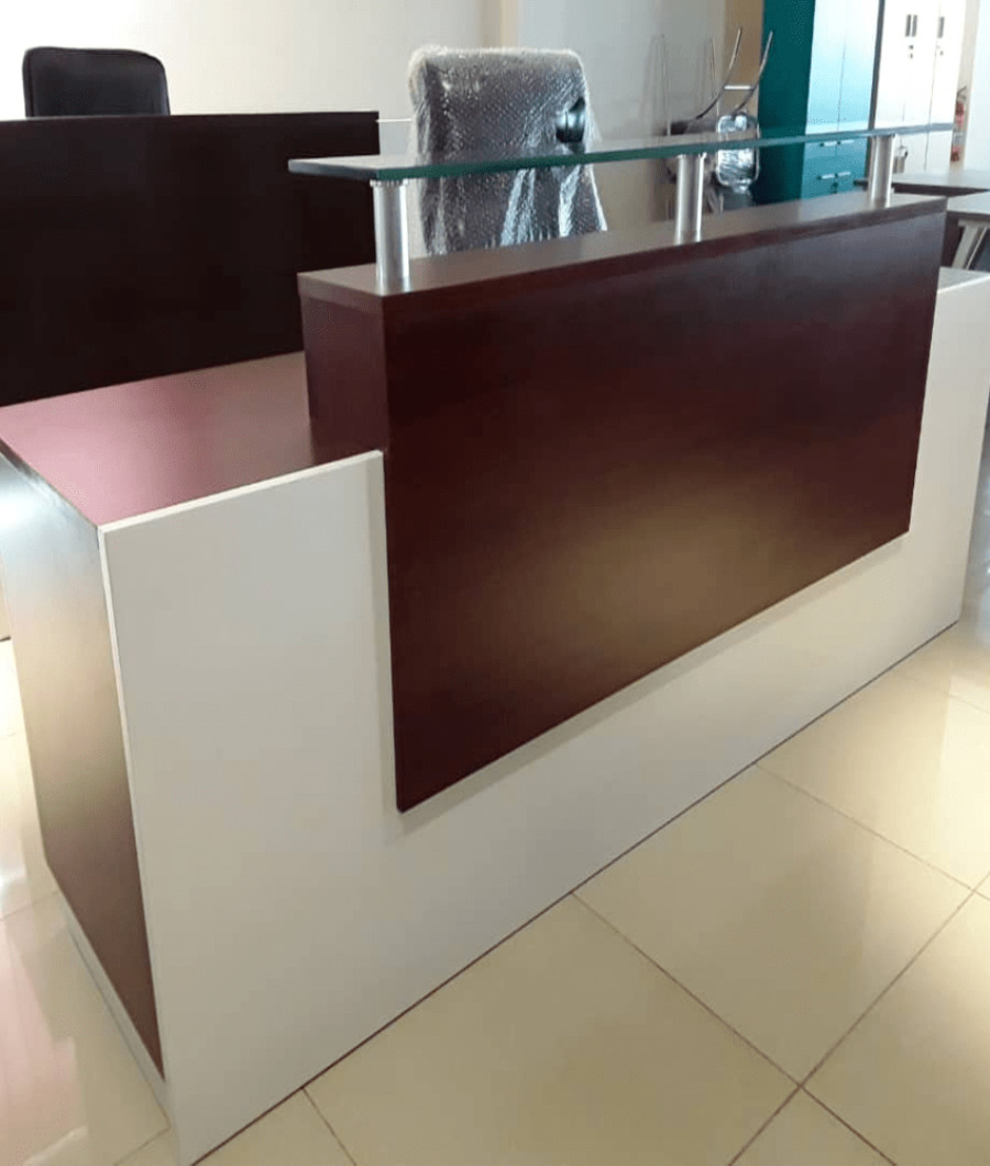 2.4M RECEPTION DESK-A0224