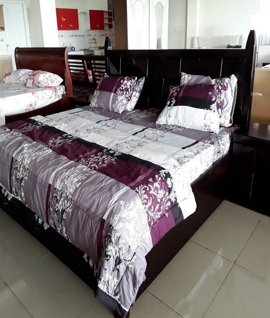 DIAMOND HORNED KING BED2