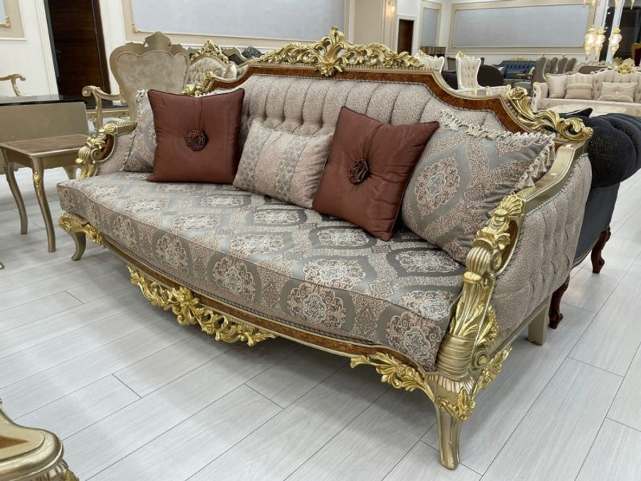 Classic 404 Sofa Set1