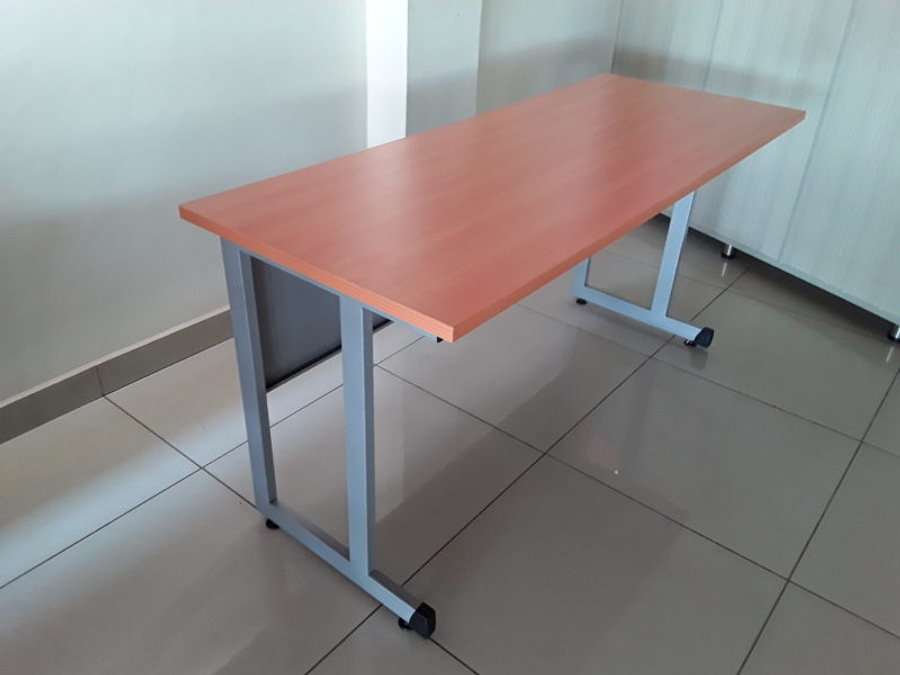 Deco Lecture Hall Table1