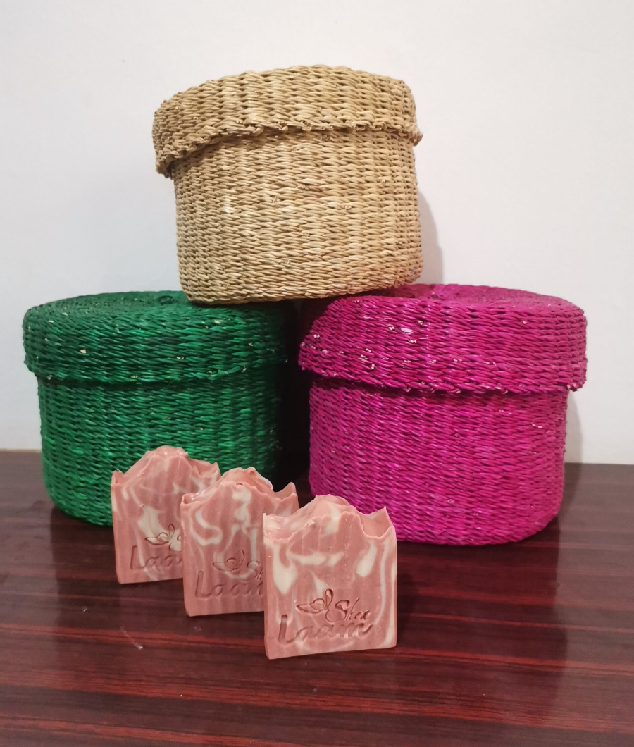 Laam Shea Maxi Gift Basket1