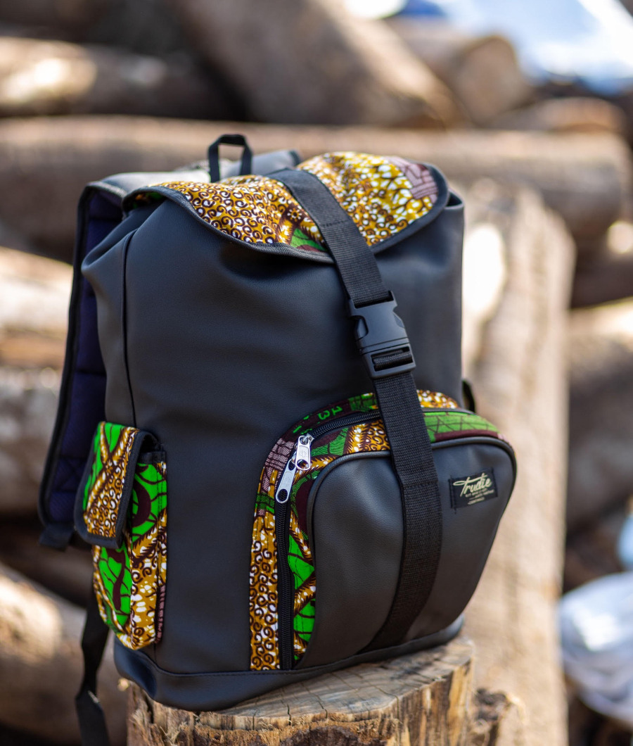 Eyrami Rucksack Black & Wax Print Backpack1
