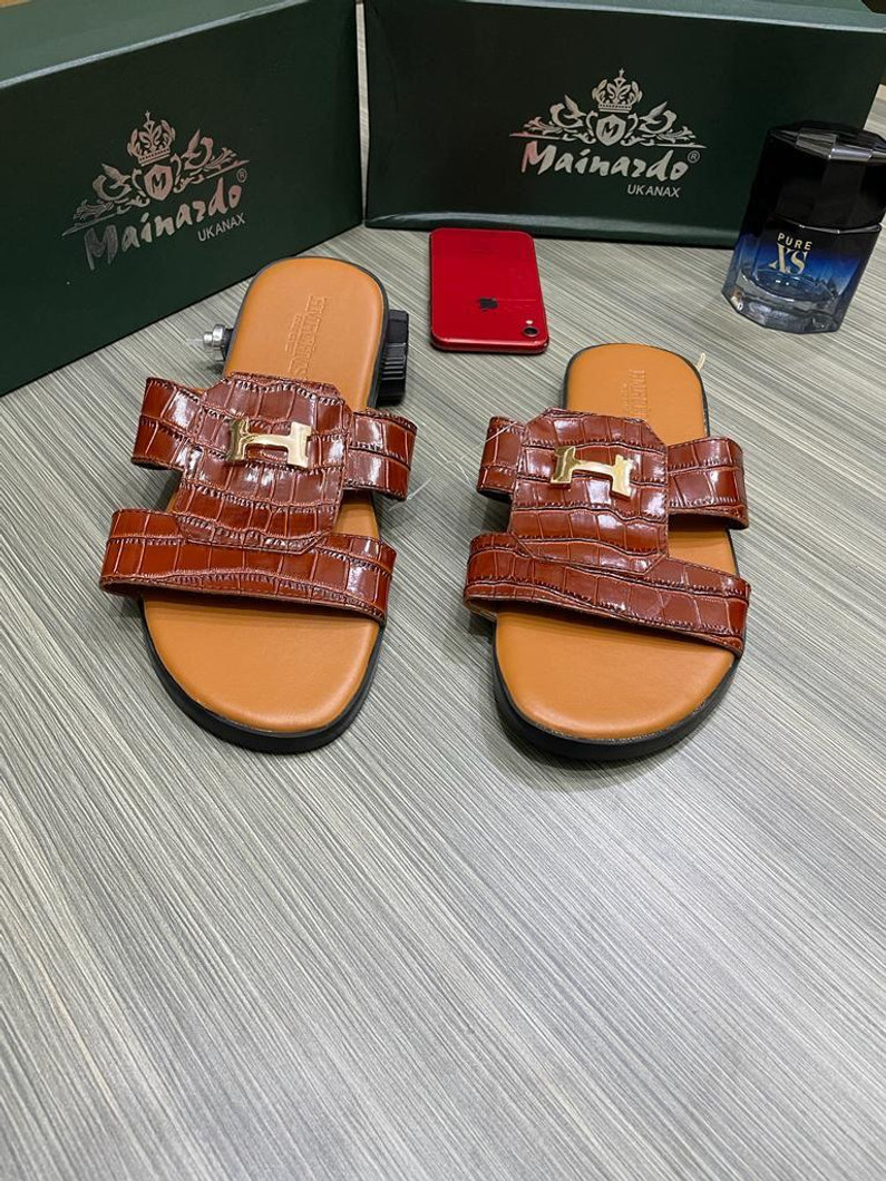 Men's Slippers - Brown5